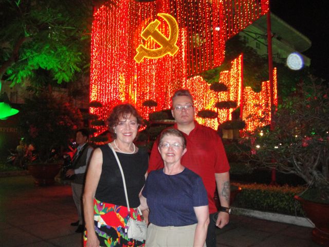 Brooke, Susan & Kimmo Vekkolainen (Finnish fellow tourist) in Saigon
